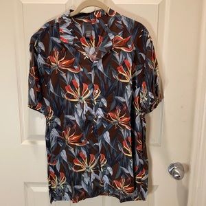 Tropical print shirt M.